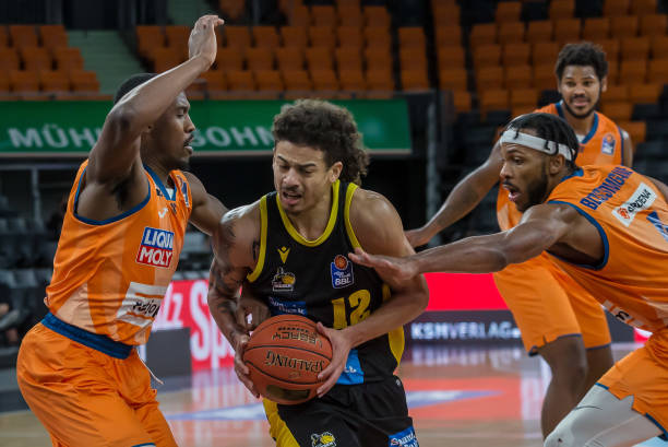 稳定的出场 稳定的出场