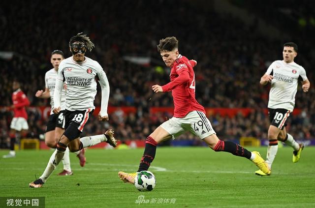 教练组在赛 教练组在赛