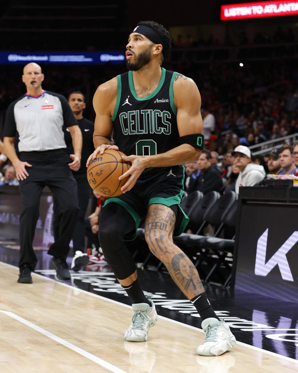 表现出色 表现出色