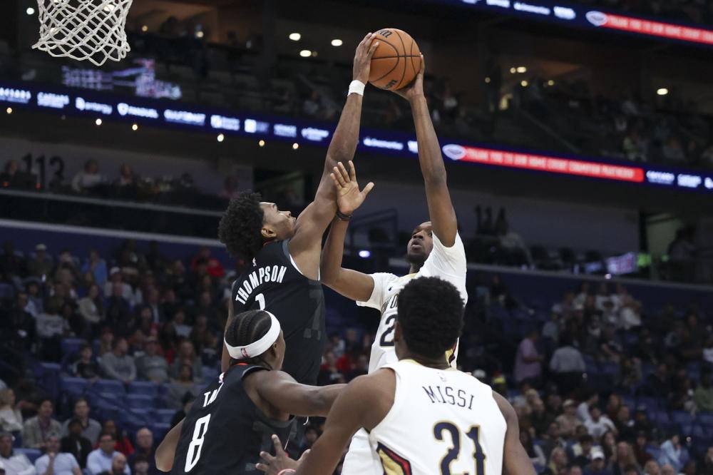 在此背景下 在此背景下